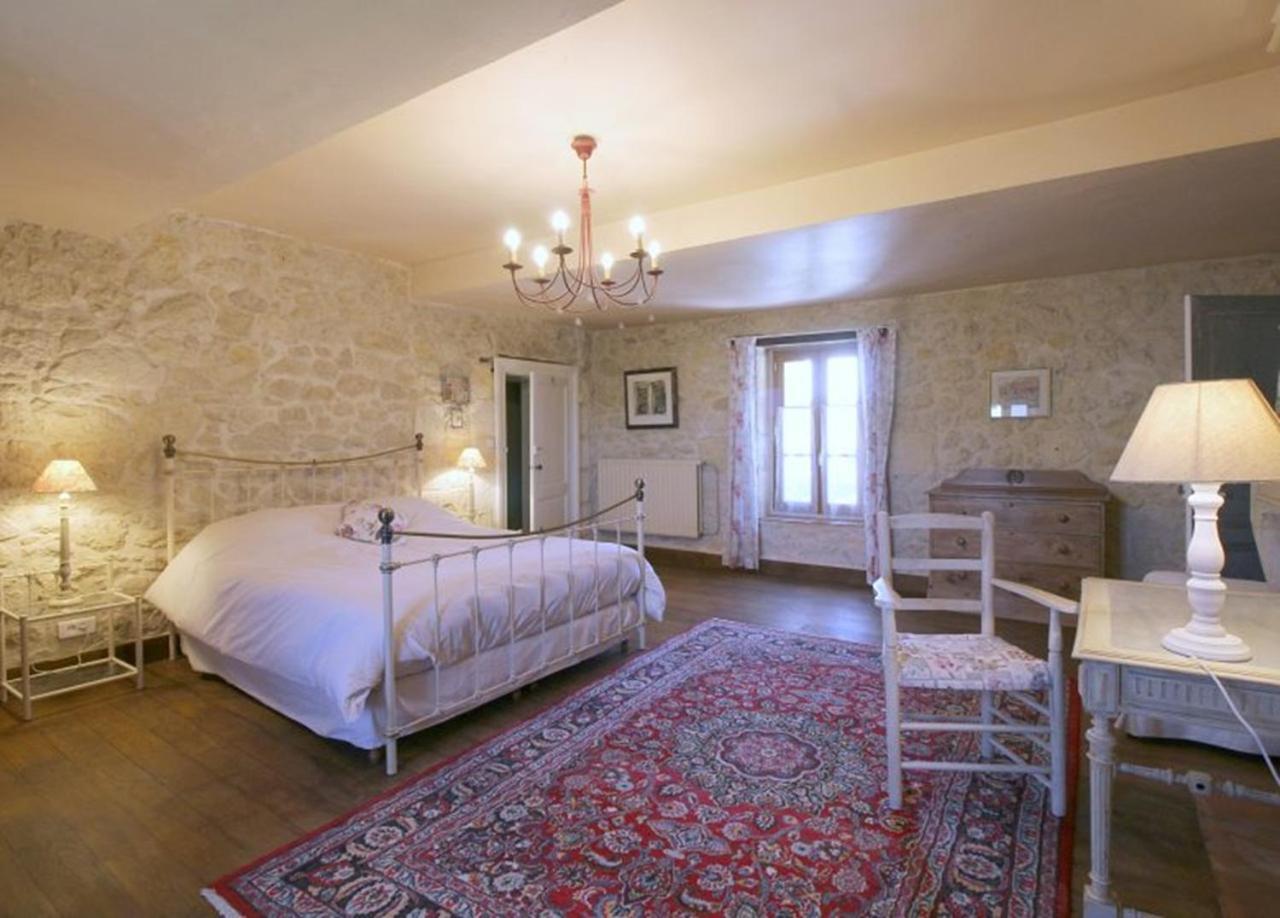 Chambre D'Hotes Spacieuse, Salle De Bain Privative Saint-Michel-de-Fronsac Dış mekan fotoğraf
