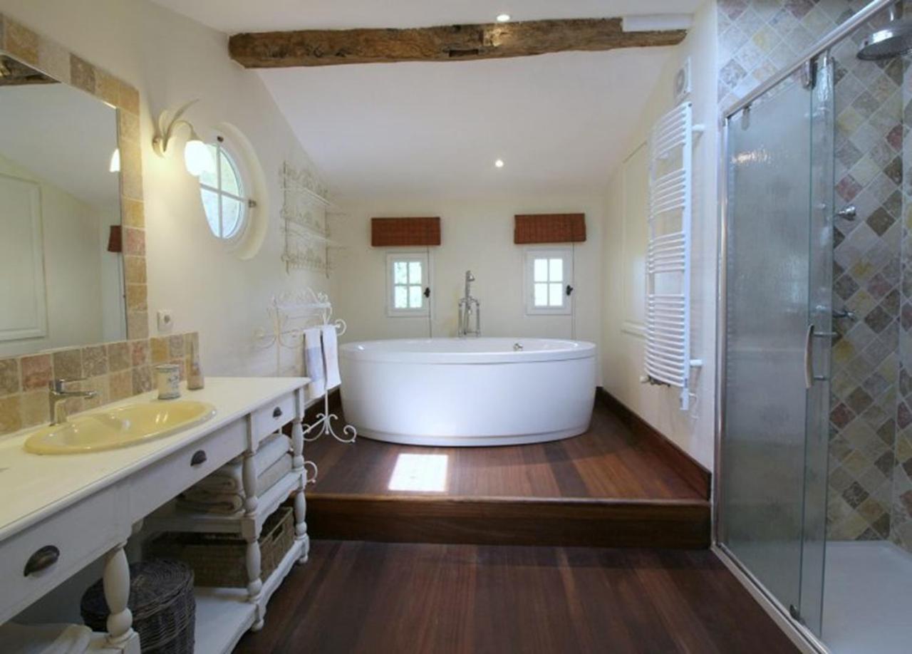 Chambre D'Hotes Spacieuse, Salle De Bain Privative Saint-Michel-de-Fronsac Dış mekan fotoğraf